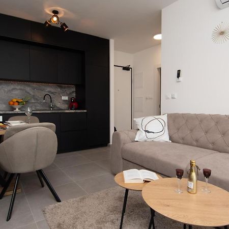 Studio Apartman Apollonia Sinj Zewnętrze zdjęcie
